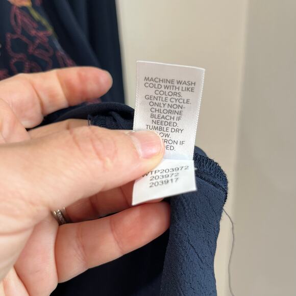 J.Jill Embroidered Floral Blouse L Petite Navy Long Sleeve Boho Artsy Top - Picture 6 of 7